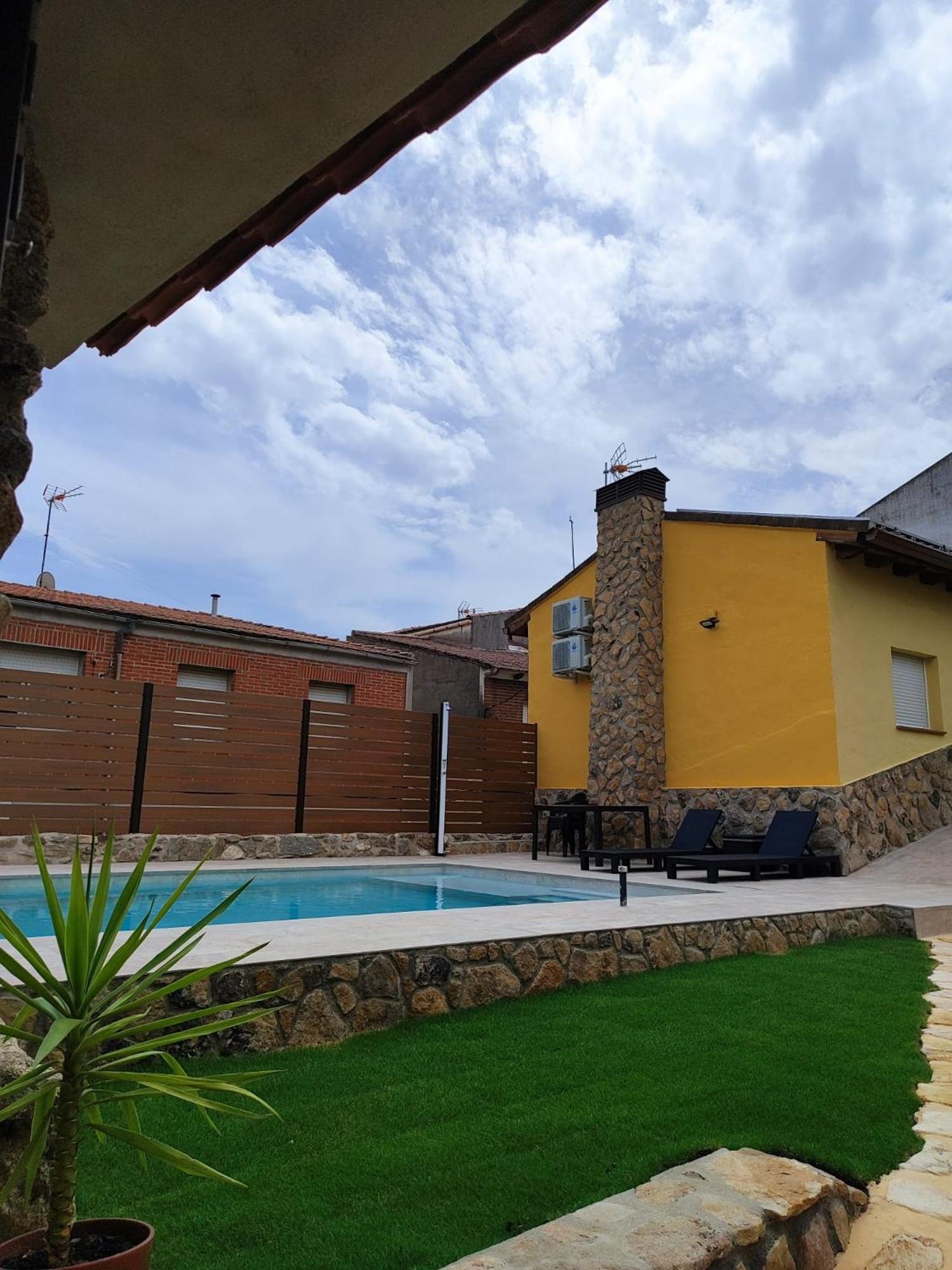 La Casita De Ra Villa Castillo de Bayuela Buitenkant foto